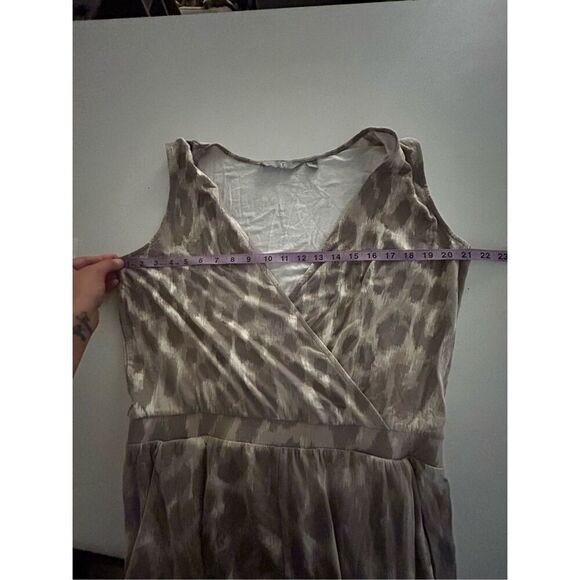 G By Giuliana Leopard Print Sleeveless Jersey Wrap Jumpsuit Beige Size Large - Picture 15 of 15